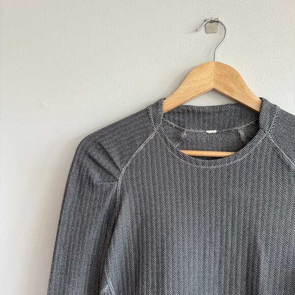 Lululemon Think Fast Long Sleeve Running Pullover 8 - Picture 3 of 7